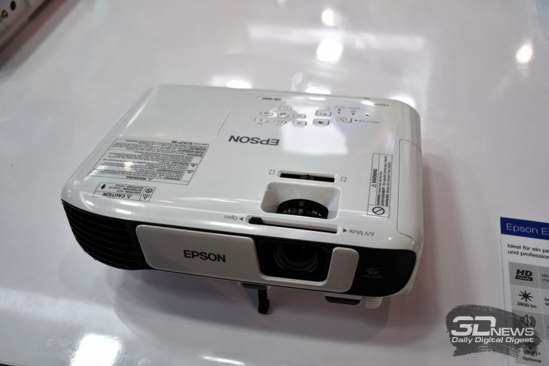  Epson EB-W41 