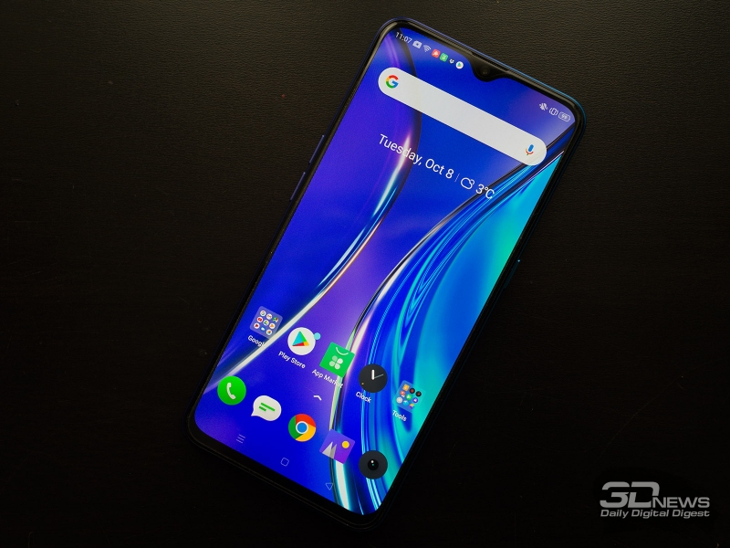  Realme XT, вид спереди 