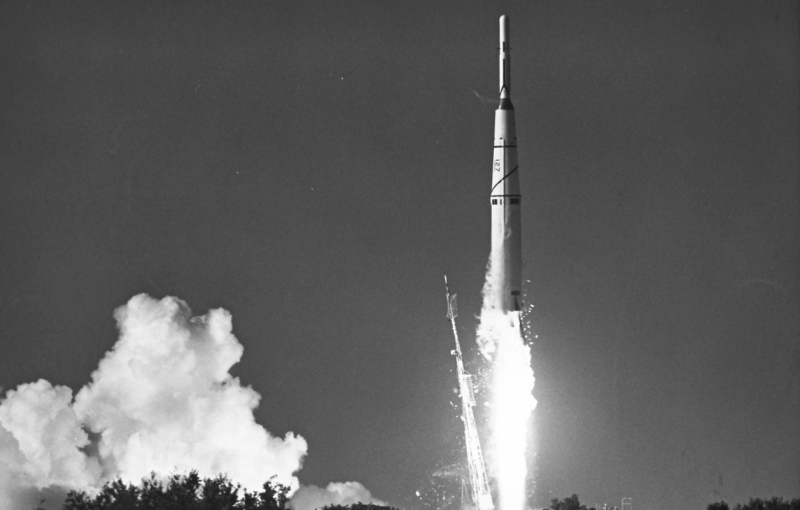  17 августа 1958 года была предпринята первая попытка запуска искусственного спутника Луны с помощью ракеты-носителя Thor DM-18 Able I. Фото NASA. Источник: https://www.nasaspaceflight.com/2018/09/evolution-thor-delta-swansong/ 