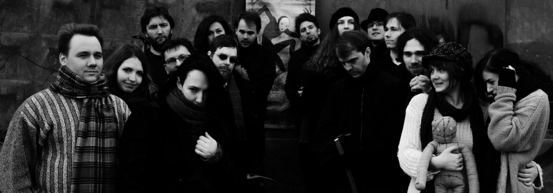  «Нет смысла тягаться с жизнью по эмоциям и опыту — игра не должна притворяться, что не является игрой», — Николай Дыбовский об эмоциональном опыте от игр. На фото — команда Ice-Pick Lodge. Источник изображения: https://ice-pick.com/ 
