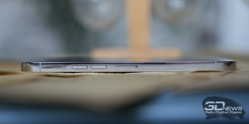  iPhone 13 Pro Max, левая грань: клавиши регулировки громкости, переключатель звуковых профилей, слот для SIM-карты 