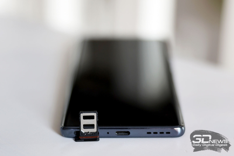  Слот для двух карточек nano-SIM 