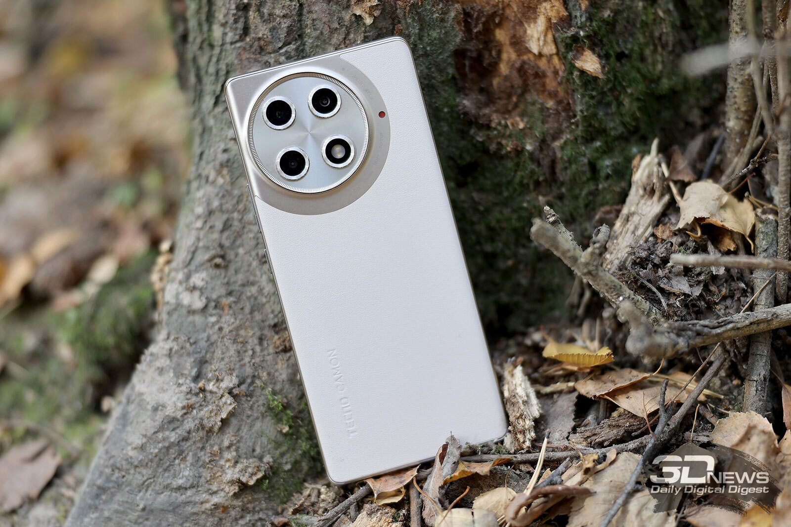 Топ-10 смартфонов до 35 тысяч рублей (2025 год)