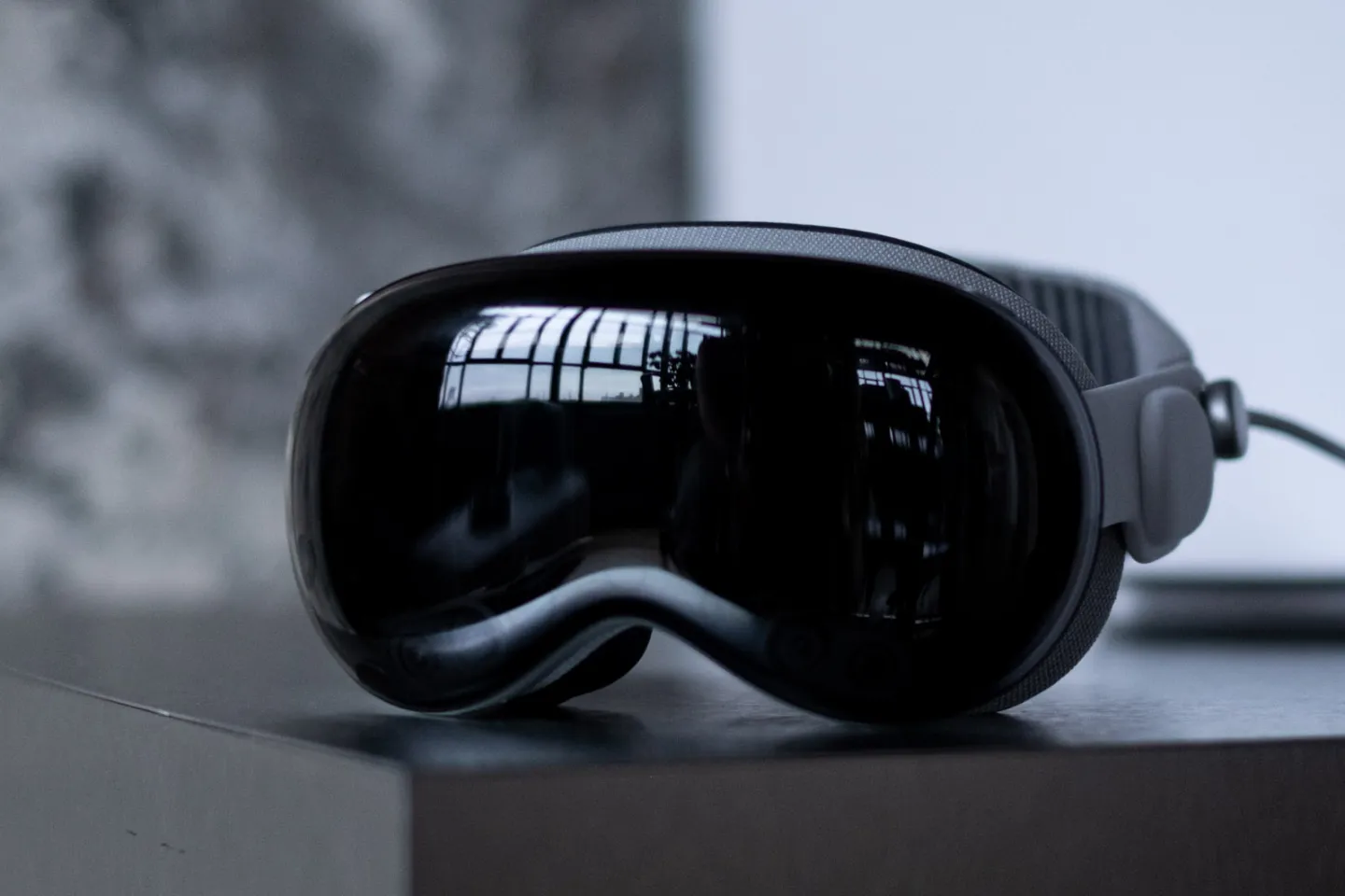 Apple внедрит управление взглядом в гарнитуру Vision Pro