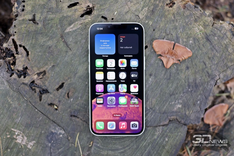 iPhone 16e