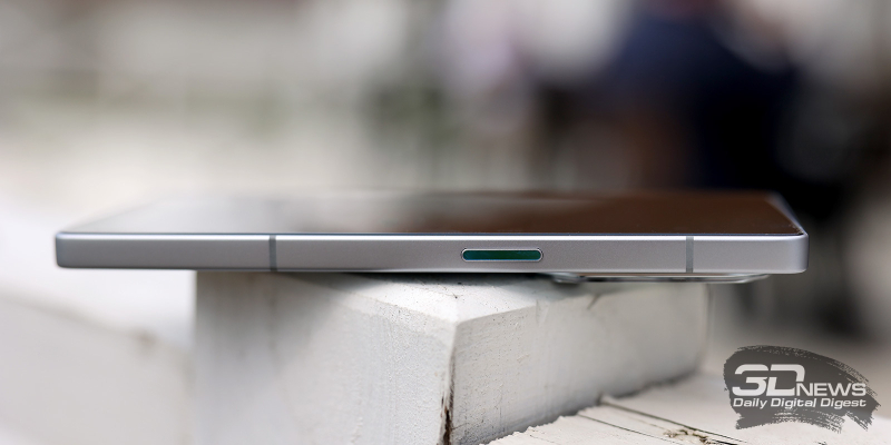  Infinix NOTE 50 Pro+ 5G, правая грань: клавиша питания 