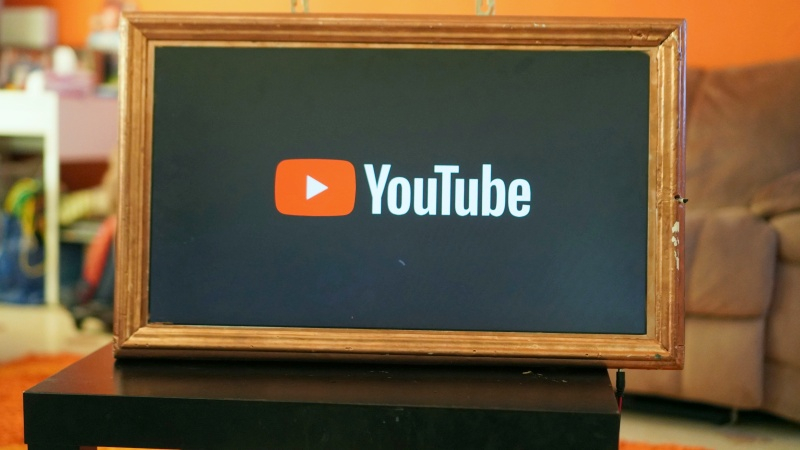 Google интегрирует в YouTube Shorts свою новую ИИ-модель генерации видео Veo 3