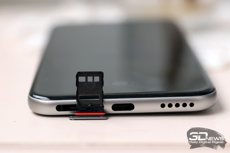  HONOR 400 Pro, слот для двух карточек стандарта nano-SIM 