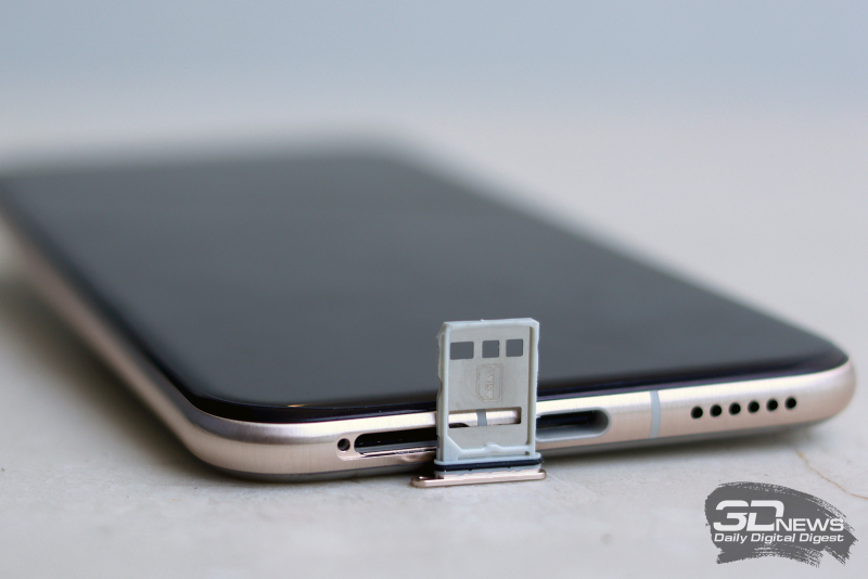  HUAWEI Pura 80 Ultra, слот для двух карточек nano-SIM 