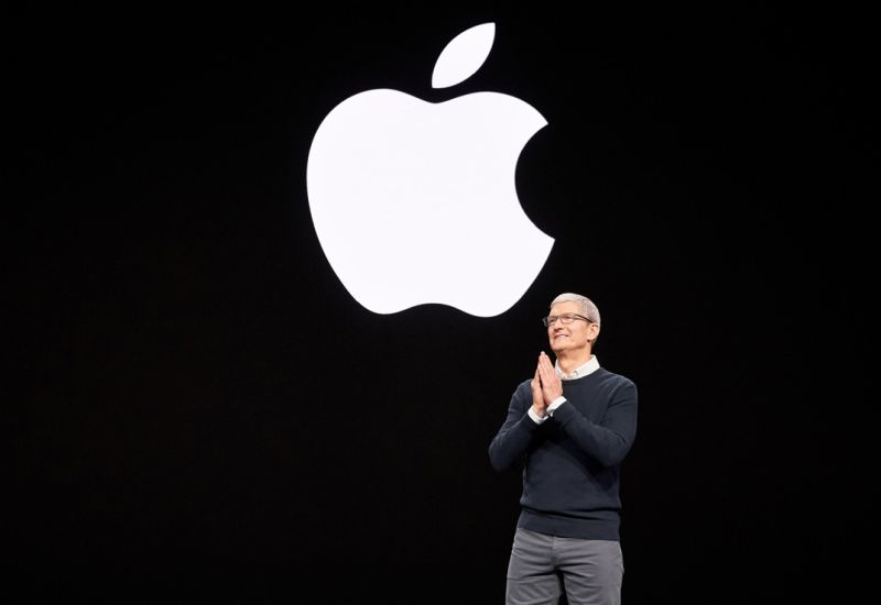      Apple       