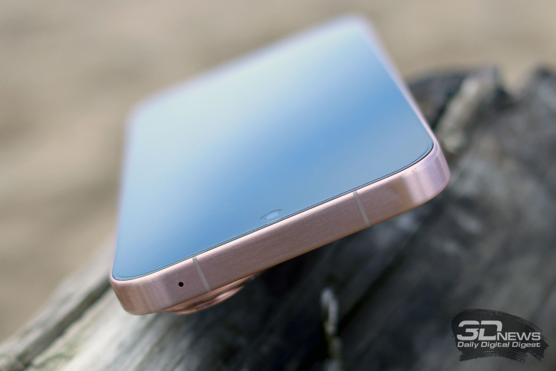  HUAWEI Pura 80, верхняя грань: микрофон 