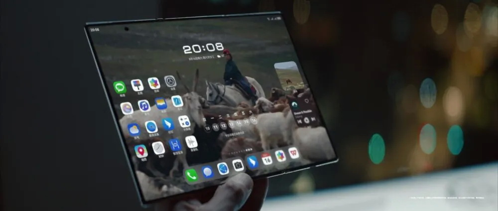 Huawei представила второй в мире трёхстворчатый складной смартфон Mate XTs за $2500 Huawei представила второй в мире трёхстворчатый складной смартфон Mate XTs за $2500