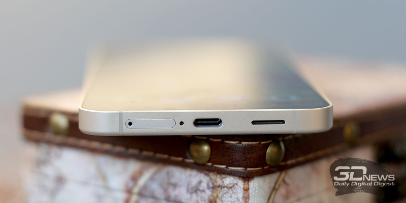  Samsung Galaxy S25 FE, слот для двух nano-SIM 