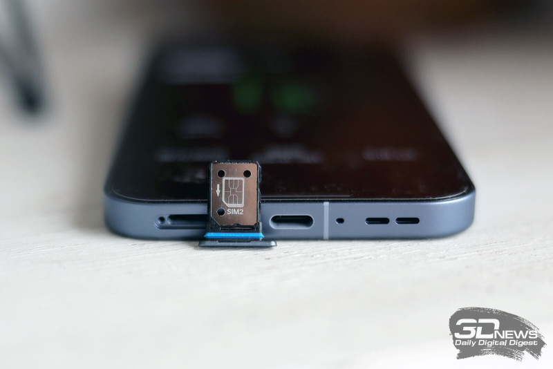  Слот для двух карточек стандарта nano-SIM 