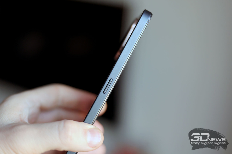  Клавиша для активации &laquo;Мобильного ассистента с AI&raquo; 