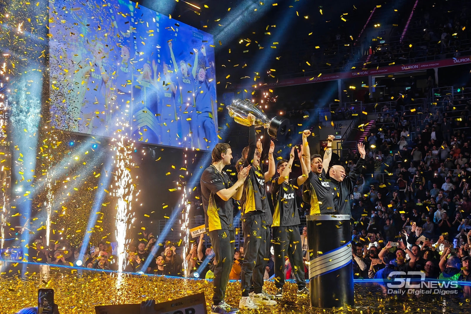 Team Vitality стала чемпионом IEM Krakow 2026 по CS2 и выиграла более $400 000 — второй год подряд