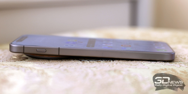  vivo X300 Pro, левая грань: клавиша переключения звуковых профилей 