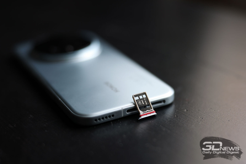 HONOR Magic 8 Pro, слот для двух карточек стандарта nano-SIM 