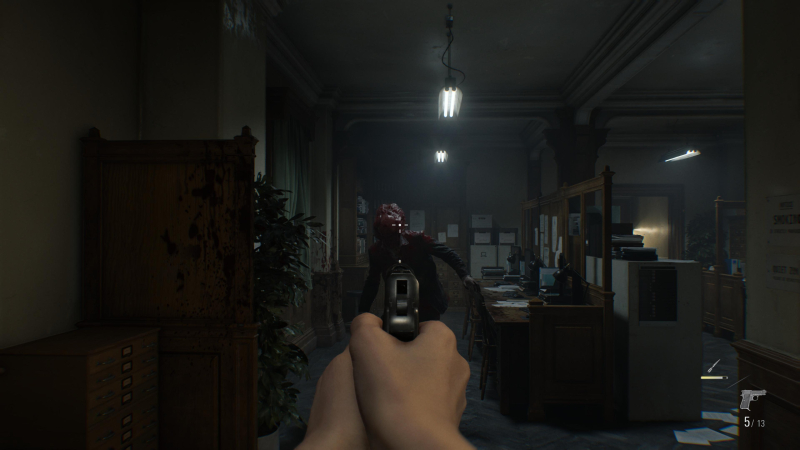  Зомби, как и в ремейке RE1, могут внезапно встать, став куда более сильными и живучими 