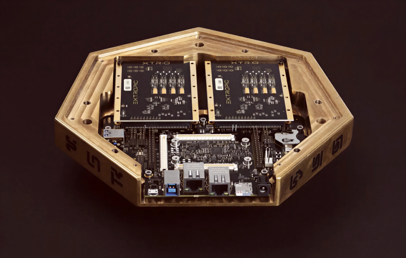  Термодинамический вычислитель Z1 TSU с 4 миллионами питов (источник: Extropic) 