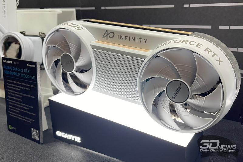  Aorus GeForce RTX 5080 Infinity Wood 