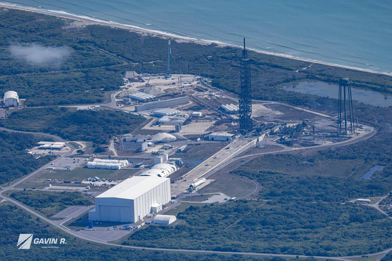 Крах доктрины: авария тяжелой ракеты New Glenn оставила NASA в