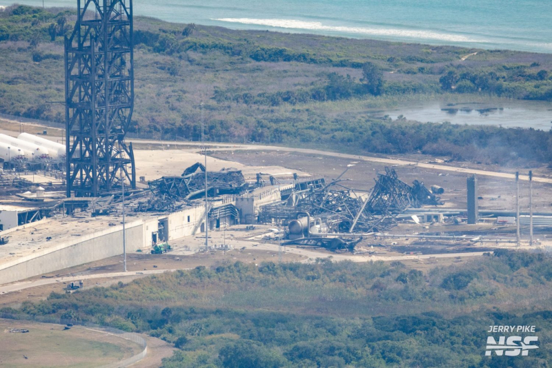  Разрушения на стартовом комплексе LC-36A. Фото:@JerryPikePhoto/NASASpaceflight 
