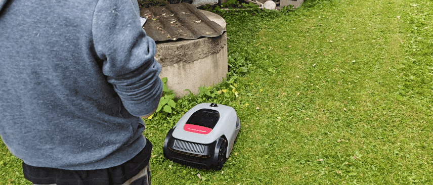  Работа Roboticmower A1 Pro 2000 в ручном режиме 