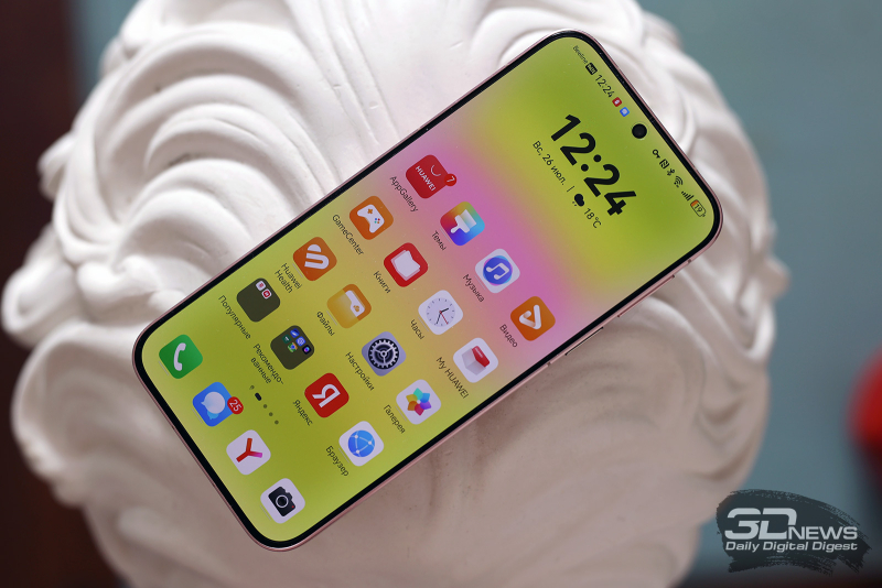  HUAWEI Pura 90s Pro, лицевая панель: фронтальная камера в отверстии в верхней части экрана, разговорный динамик под верхней кромкой корпуса 