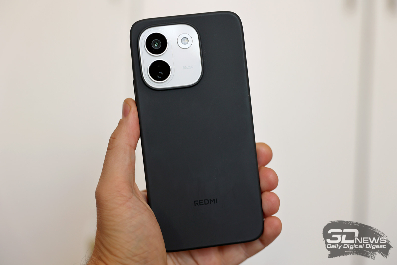  Xiaomi Redmi Note 17 Pro Max в комплектном чехле 