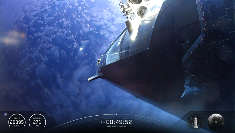  Starlink V3 покидает Starship через специальный люк 