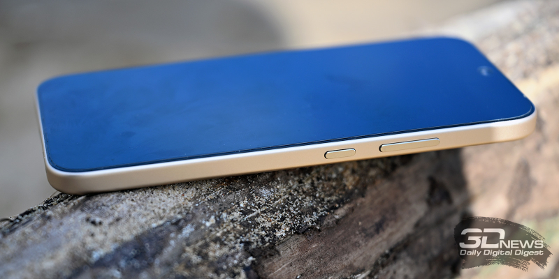  Honor X9e Pro, правая грань: клавиша питания и клавиша регулировки громкости 