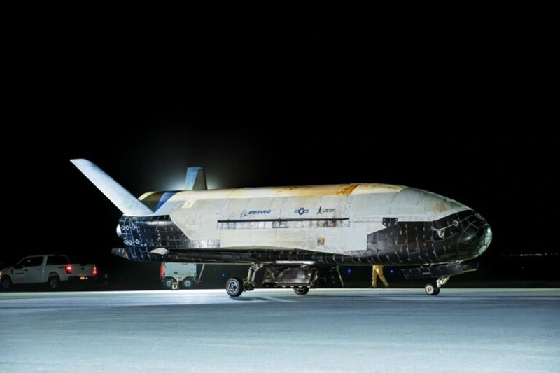  американский военный космоплан X-37B 